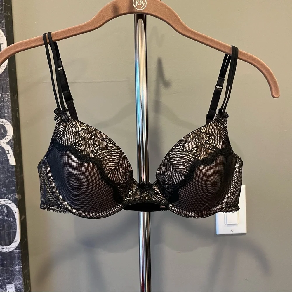 🇪🇸 🥑Wacoal b.tempt'd 34B Always Composed T-Shirt Bra Black lace